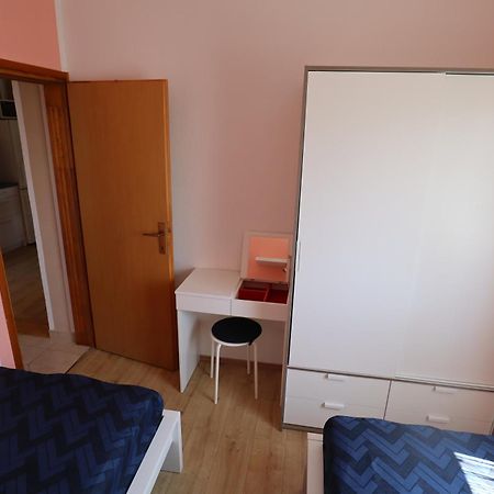 Apartman ˝Abaza˝ Vir Exteriér fotografie